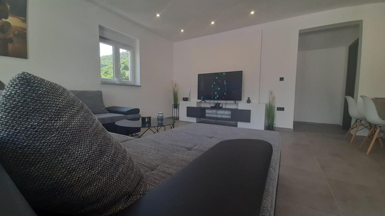 Apartmani Petar I Luka บาการ์ ภายนอก รูปภาพ