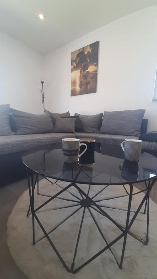 Apartmani Petar I Luka บาการ์ ภายนอก รูปภาพ