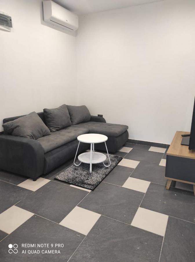 Apartmani Petar I Luka บาการ์ ภายนอก รูปภาพ